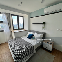 Designer-Furnished Studio in KL Sentral w Stunning Rooftop Facilities!