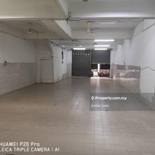 Taman Kinrara 2 ground floor shop lot for rent 