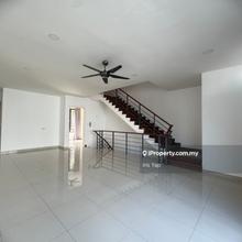 Sunway eastwood 3 storey Terrance house for rent