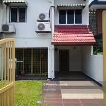 2 storey (4 room) kelana jaya / petaling jaya / SS 7 / 