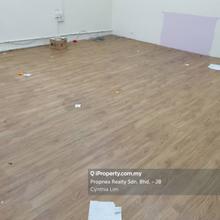 Shop-office for Rent