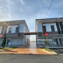 Caledonia Avenue Shop lot @ Kota Puteri Ijok