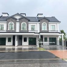 Terrace house for Sale
