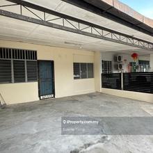 Poh kwong park - Single Storey Intermediate House 