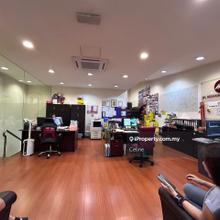 Renovated 1.5 Storey Factory For Sale@ Sri Serdang Good Condition