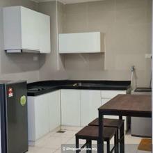 Central Residence Nice Renovated Furnish Can Move in by Mid of May 