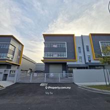 Nilai fronting toll factory 