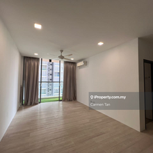 New paint unit! Low floor arrange for viewing now