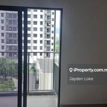 M Luna 3 Bedrooms 2 Bathrooms partially for rent