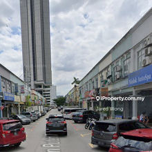 Freehold 1.5storey Shop Office @ Bandar Puteri Puchong for Sale!!