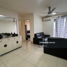 Furnished, nice unit, high floor, windy, quite environment 