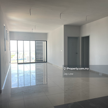 New Spacious Unit Facing Seaview Admiral Residence Melaka