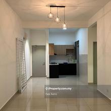 Aircond l kitchen cabinet. Legendview condominium rawang for rent 
