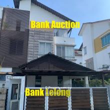 3 Sty Semi-D For Auction At Low Price !!