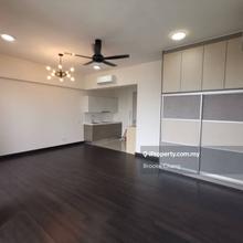 28 Boulevard Studio Partially Furnished, Shuttle Bas, Pandan Perdana