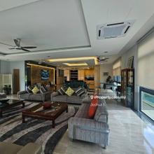 4 Storey Modern Bungalow on Guarded Street (Move in Condition)