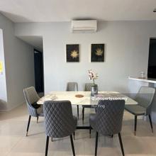 Velocity Two 3 Bedrooms 2 bathrooms, facing kl view
