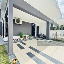 Horizon Hills cluster semi-D furnished unit with golf membership