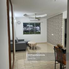 Karen) Permai Lake view apartment furrnished at Tambun