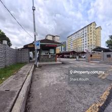 Partially Furnished Bayu Suria Apartment  (Summerfields Apartments)