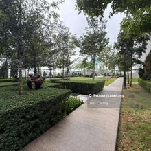 Equine Residence, Seri Kembangan Serviced residence for Sale