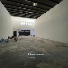Taman Petaling Utama, 1.5 Storey Factory
