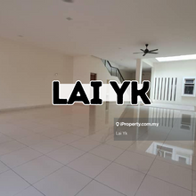 Short drive to Sunway Pyramid, Sunway & Monash University
