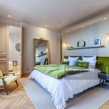 Freehold Condo / Beside MRT / Walk to Shop & Mall