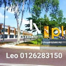 Plazo Saujana Komersial