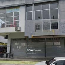 Corner Shop Lot For Sale at Jalan Puncak Alam Jaya