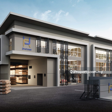 Busy main road - Good commercial value