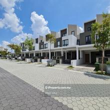 Sunway Citrine Lakehomes Townhouse Upper Unit for sale