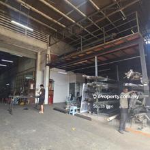 Taman Johor Jaya 1.5 Storey Terrace Factory (End Lot) For Sale