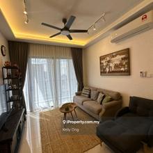 Skyluxe Fully Furnished, nicely renovated