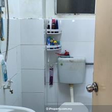 For sale Flora Damansara Flat