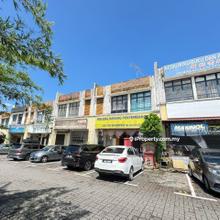 International Lot  - Intermediate Lot - Freehold