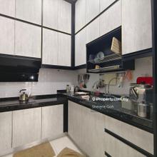 High Ceiling and With Balcony (Limited) Less Than 2 Year Kitchen