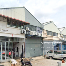 Bandar Sri Damansara 1.5 Storey Factory for Rent