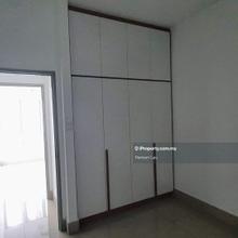 Unit is ready for move in!pls contact me