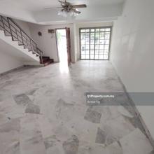 2 storey house @ Wangsa Budi 18x60 Freehold, 4r 3b 2c