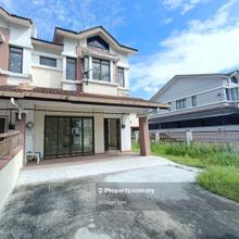 End lot & face no house 2 story house at Bandar Puteri Klang for rent