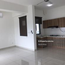 Walking distance to bandar kinrara LRT 