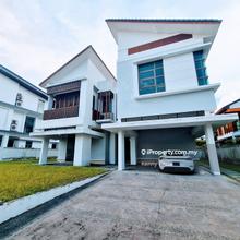 Brand New Bungalow with Pool