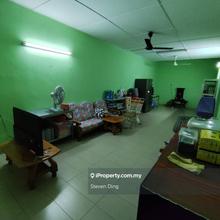 Klang utama single storey terrace 22x75 facing open