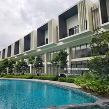 Alstonia hilltop villa house sungai buloh foreigner can buy
