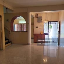 Terrace house for Sale