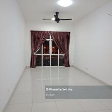 Great community. Near parks, schools, libraries, and shops.