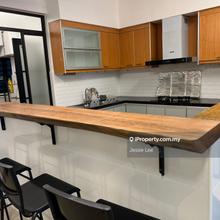 Renovated 4 rooms corner unit at Subang Boulevard