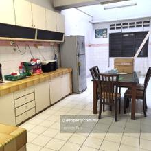 40x85sqft, Single Storey with 20ft side land, Renovated