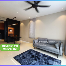 Pool View Spacious Unit With Partial Furnish Suit For Family & Couple